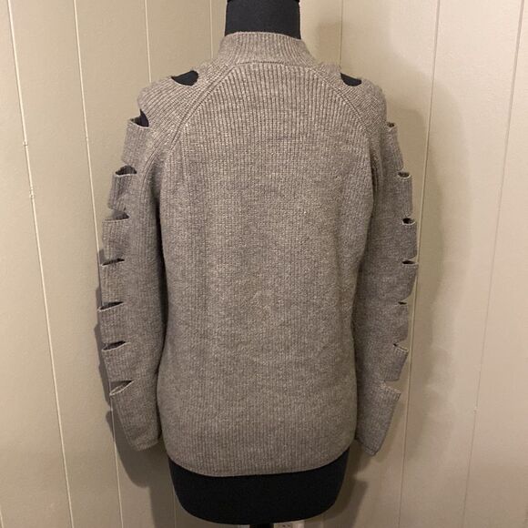 Stella + Lorenzo Medium Grey Knit Sweater Turtleneck Sleeve Cutouts - Picture 4 of 6